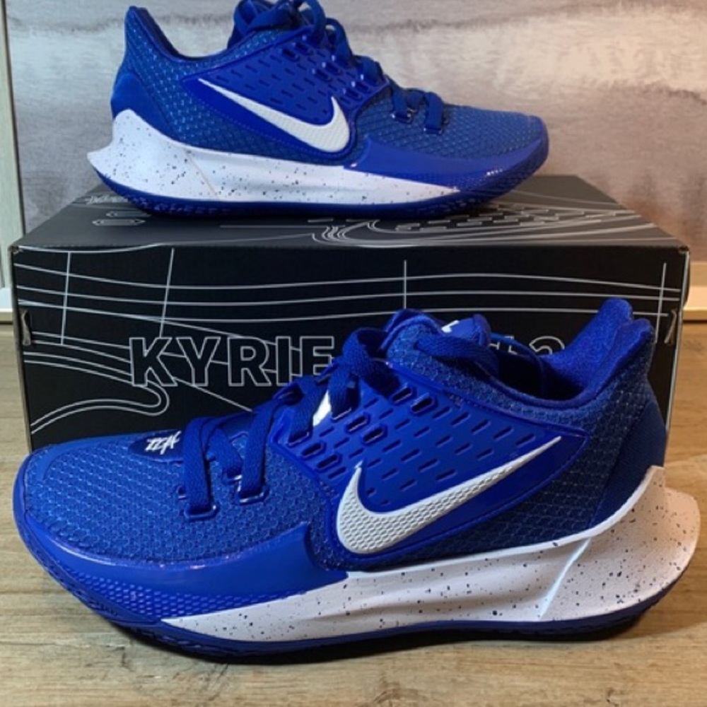 Nike Kyrie Low 2